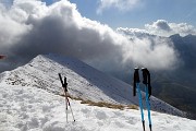 CIMA GREM (2049 m) con neve novembrina e al BIVACCO TELINI (1647 m) il 20 novembre 2017 - FOTOGALLERY